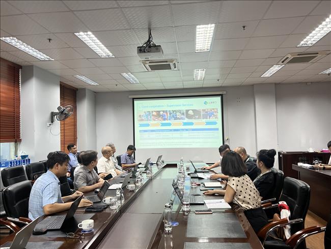 Công ty cổ phần Nhiệt điện Quảng Ninh làm việc với Tập đoàn Điện khí Thượng Hải Trung Quốc (SEC) về hợp tác trong lĩnh vực quản lý kỹ thuật nhằm đảm bảo vận hành các tổ máy an toàn, ổn định, có hiệu quả