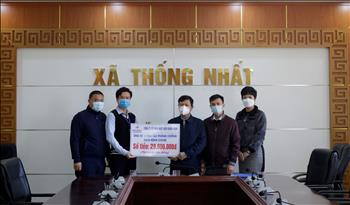 Nhiệt điện Quảng Ninh chia sẻ khó khăn với nhân dân xã Thống Nhất